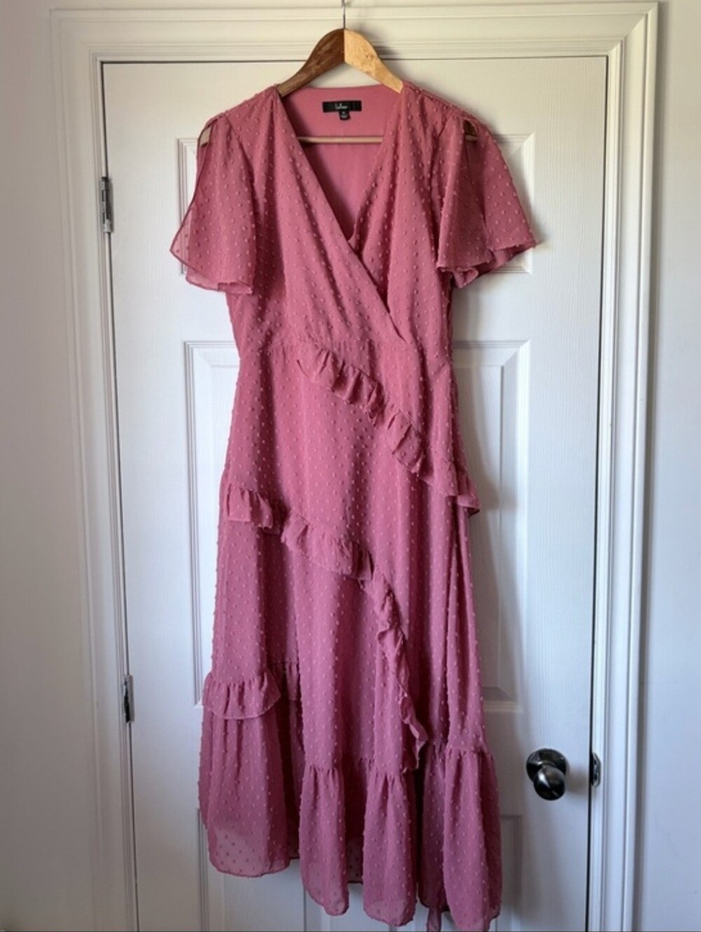 Lulus Rusty Rose Swiss Dot Ruffle Midi Dress Medium - Picture 5 of 11